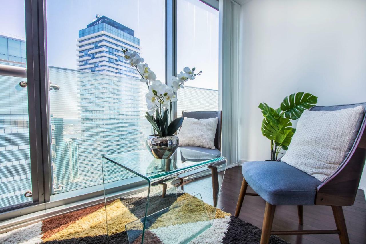 Micasa Suites - Modern Executive Condo Toronto Exteriér fotografie
